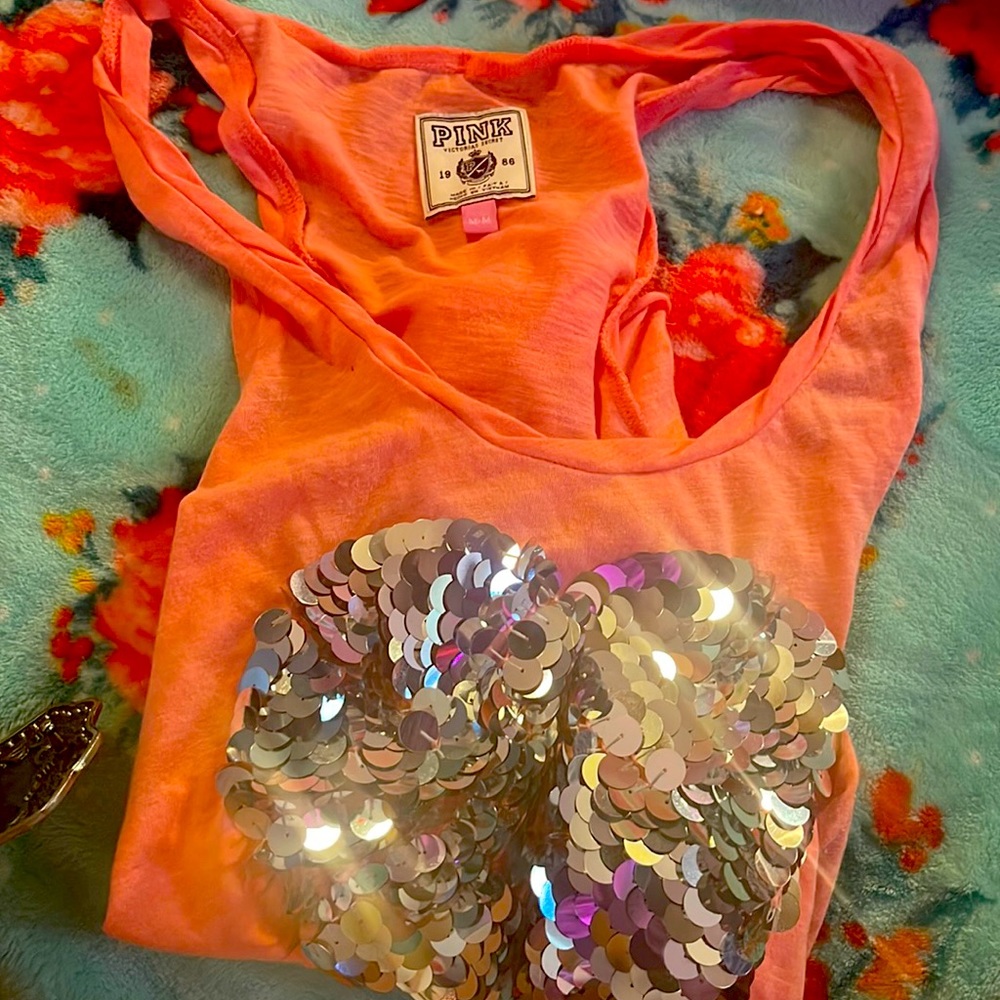 Peach in sequence Victoria’s Secret🌠